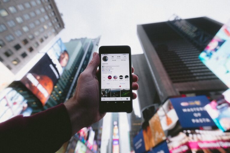 20+ Ways to Use Instagram Reels for Your Small Business