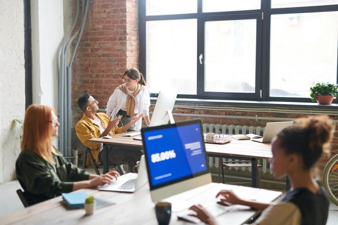 How agencies turn social walls into recurring revenue
